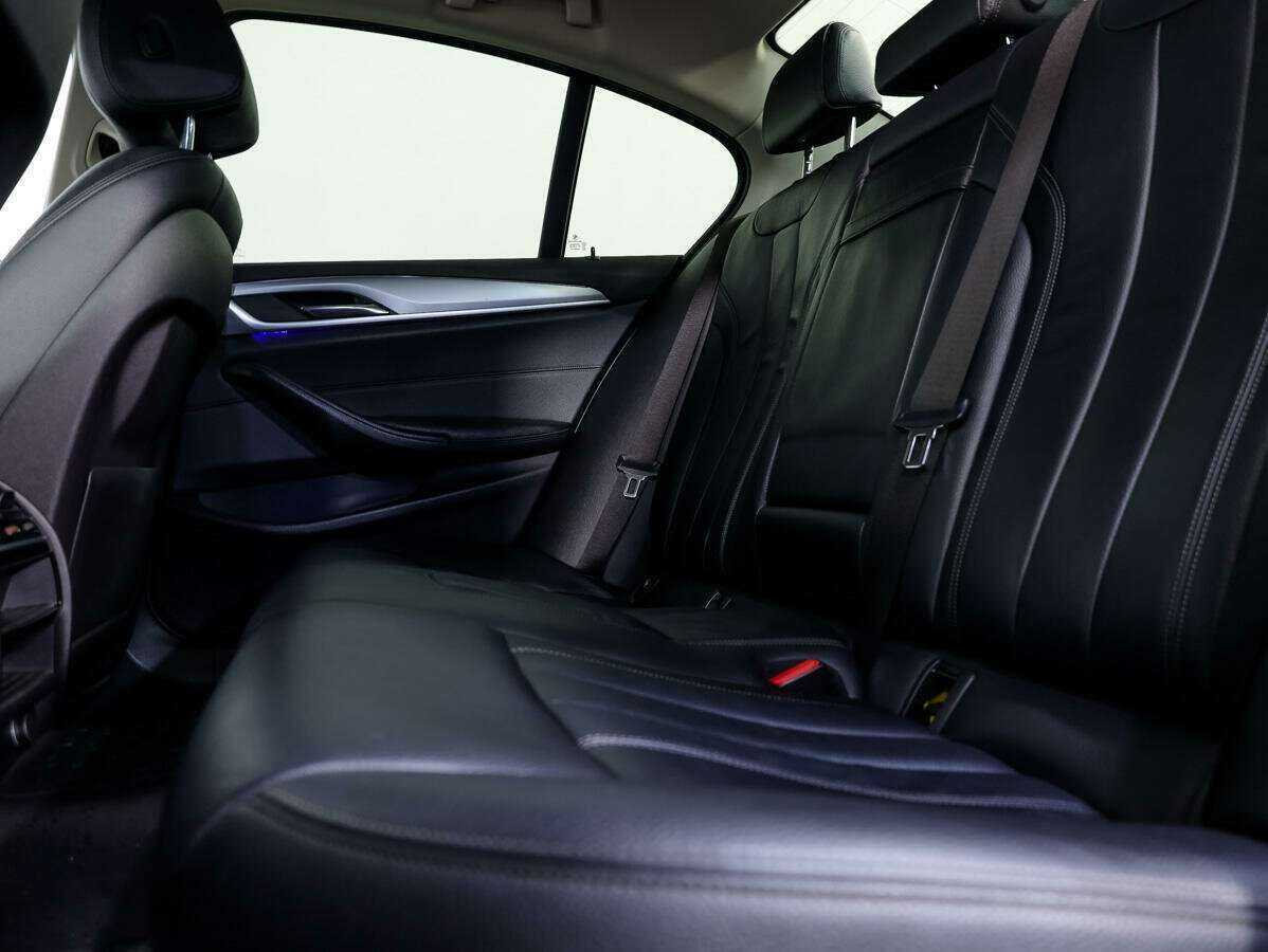 Купить BMW 5 серии с пробегом. Фото: #12