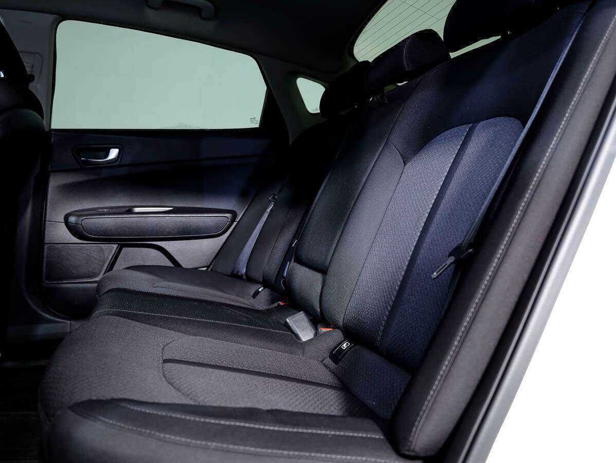 Купить Kia Optima с пробегом. Фото: #11