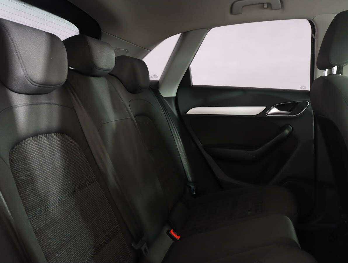 Купить Audi Q3 с пробегом. Фото: #8