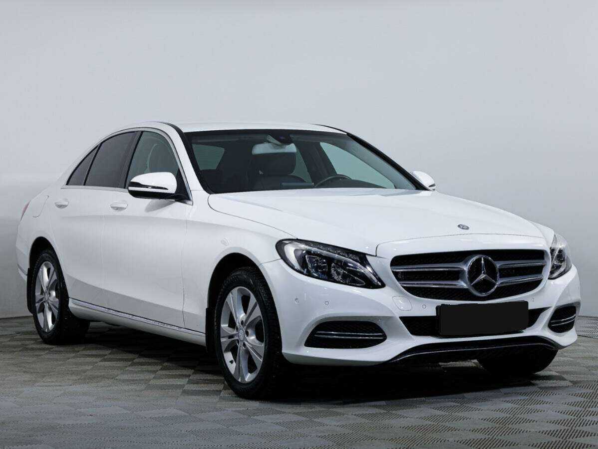 Купить Mercedes-Benz C-Класс с пробегом. Фото: #2