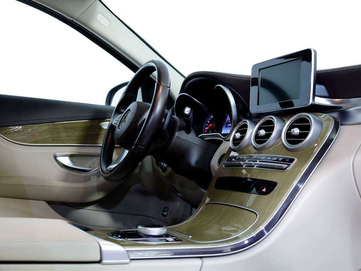 Купить Mercedes-Benz C-Класс с пробегом. Фото: #20