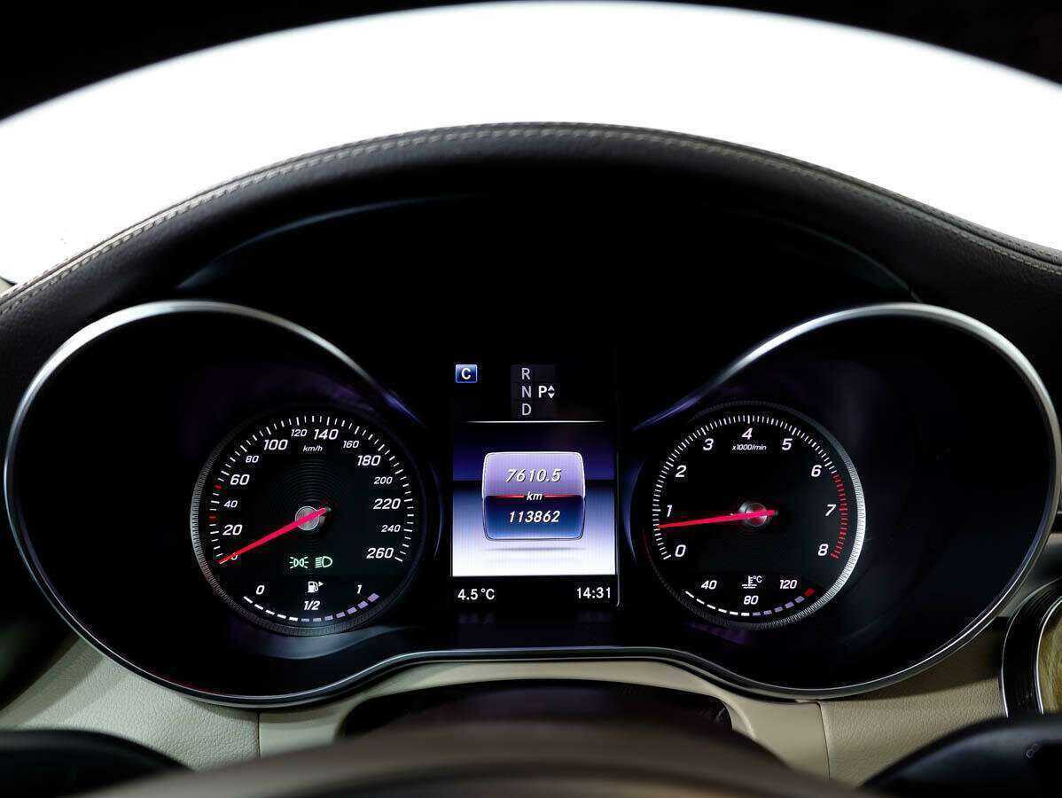 Купить Mercedes-Benz C-Класс с пробегом. Фото: #24