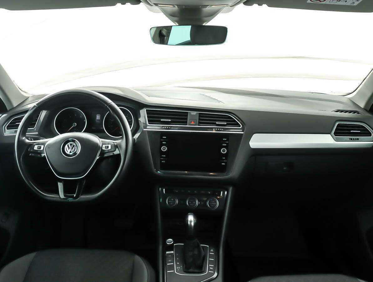 Купить Volkswagen Tiguan с пробегом. Фото: #13
