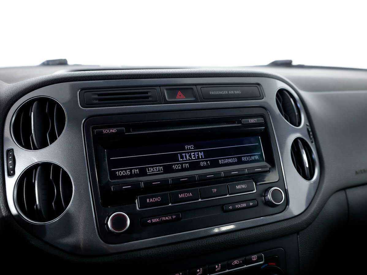 Купить Volkswagen Tiguan с пробегом. Фото: #13