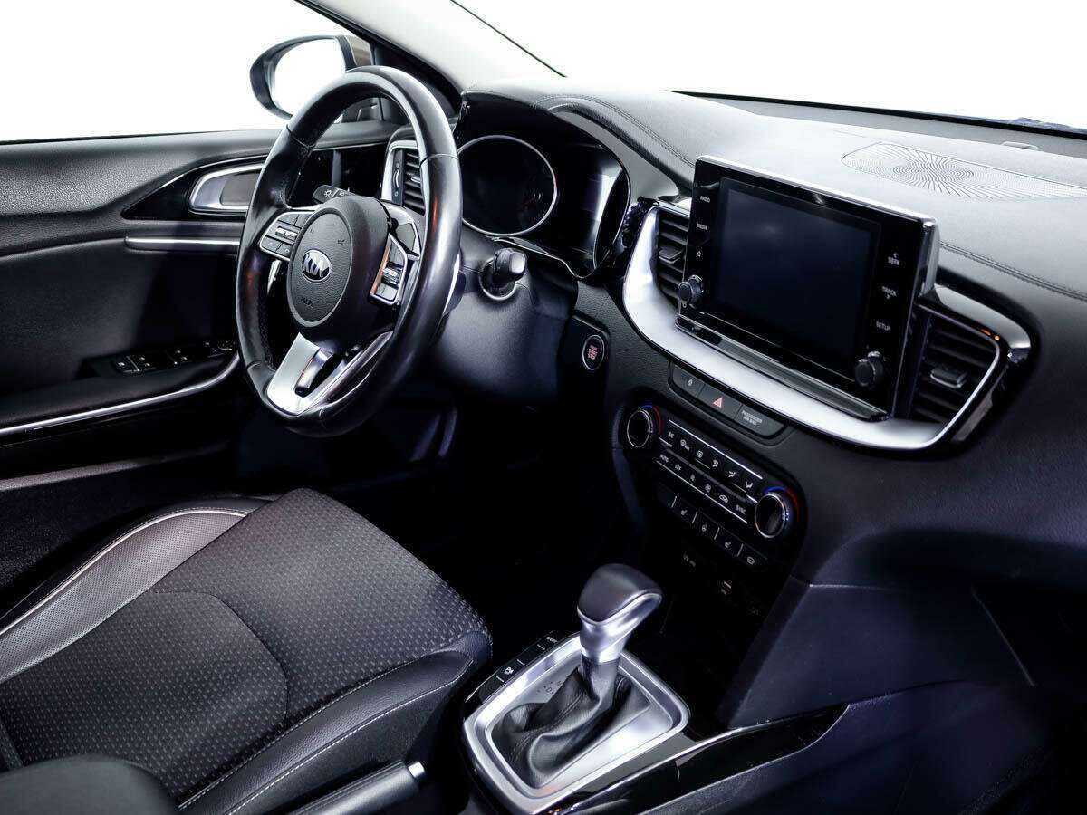 Купить Kia Ceed с пробегом. Фото: #19