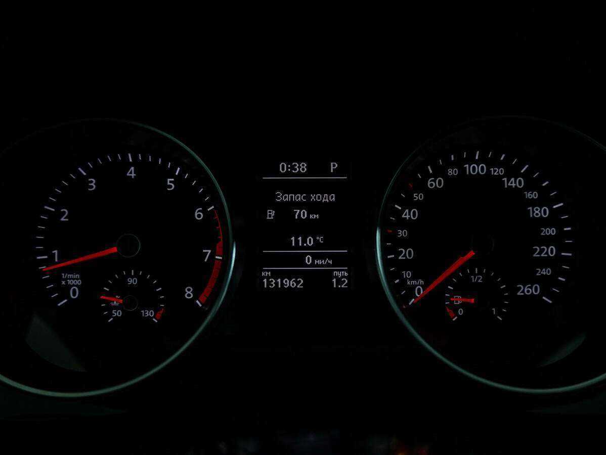 Купить Volkswagen Jetta с пробегом. Фото: #18