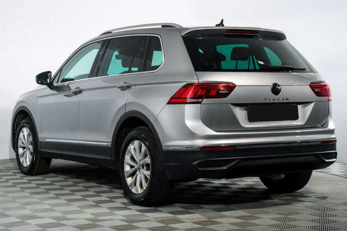 Купить Volkswagen Tiguan с пробегом. Фото: #3