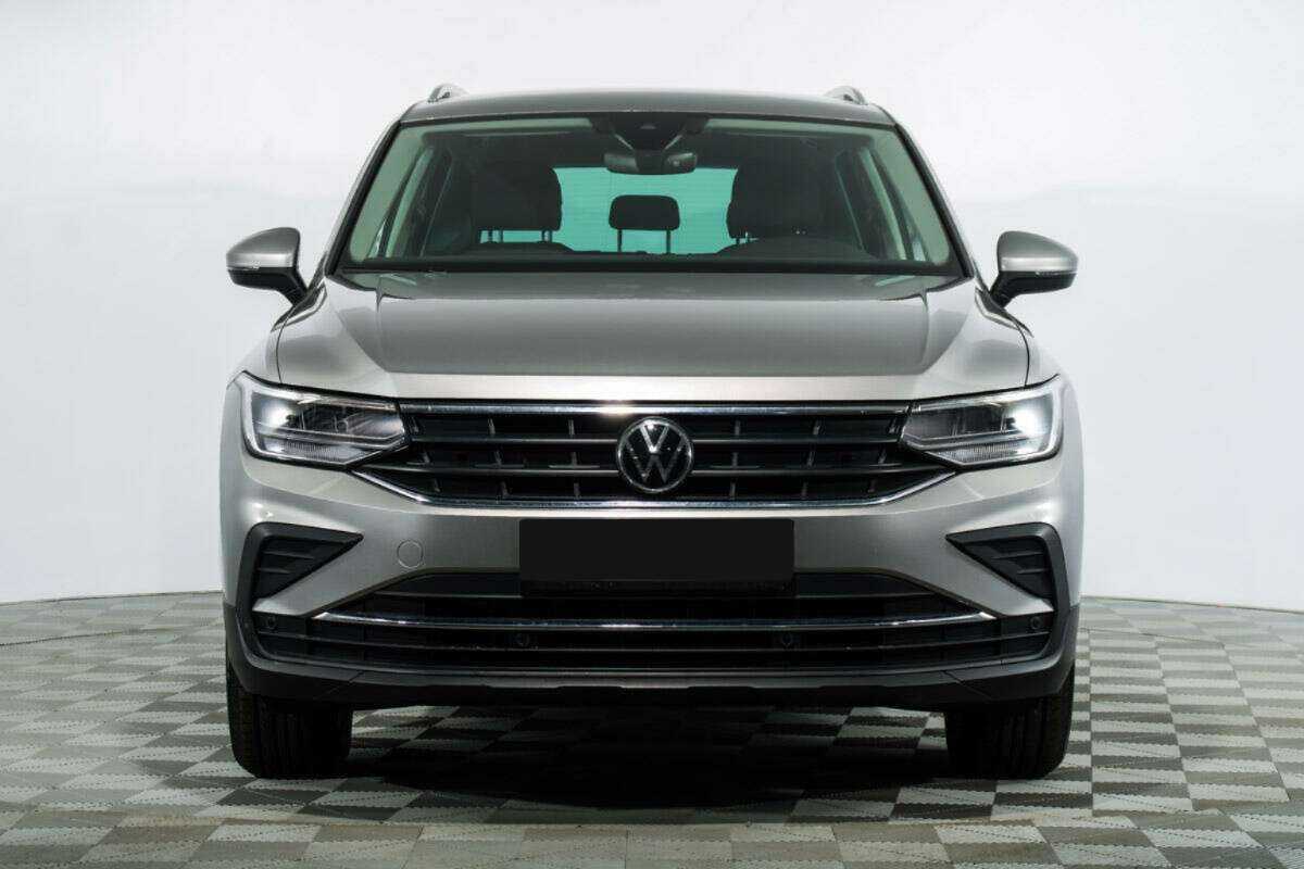 Купить Volkswagen Tiguan с пробегом. Фото: #4