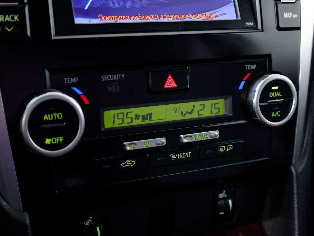 Купить Toyota Camry с пробегом. Фото: #15