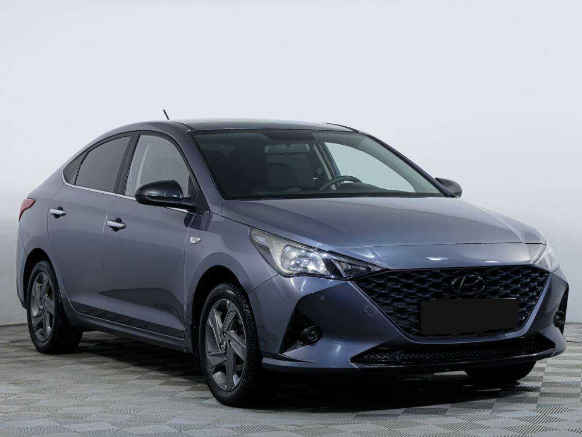 Купить Hyundai Solaris с пробегом. Фото: #1