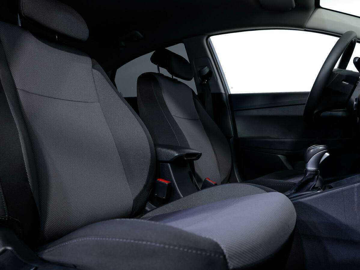 Купить Hyundai Solaris с пробегом. Фото: #11