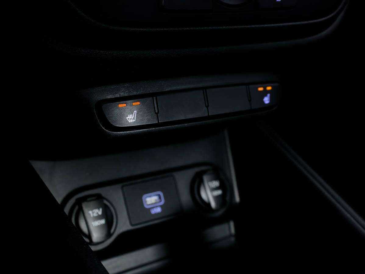 Купить Hyundai Solaris с пробегом. Фото: #18