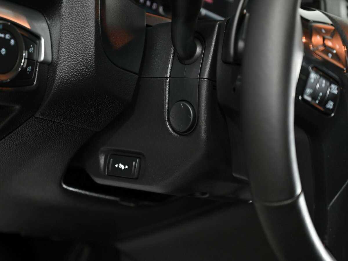 Купить Ford Explorer с пробегом. Фото: #12