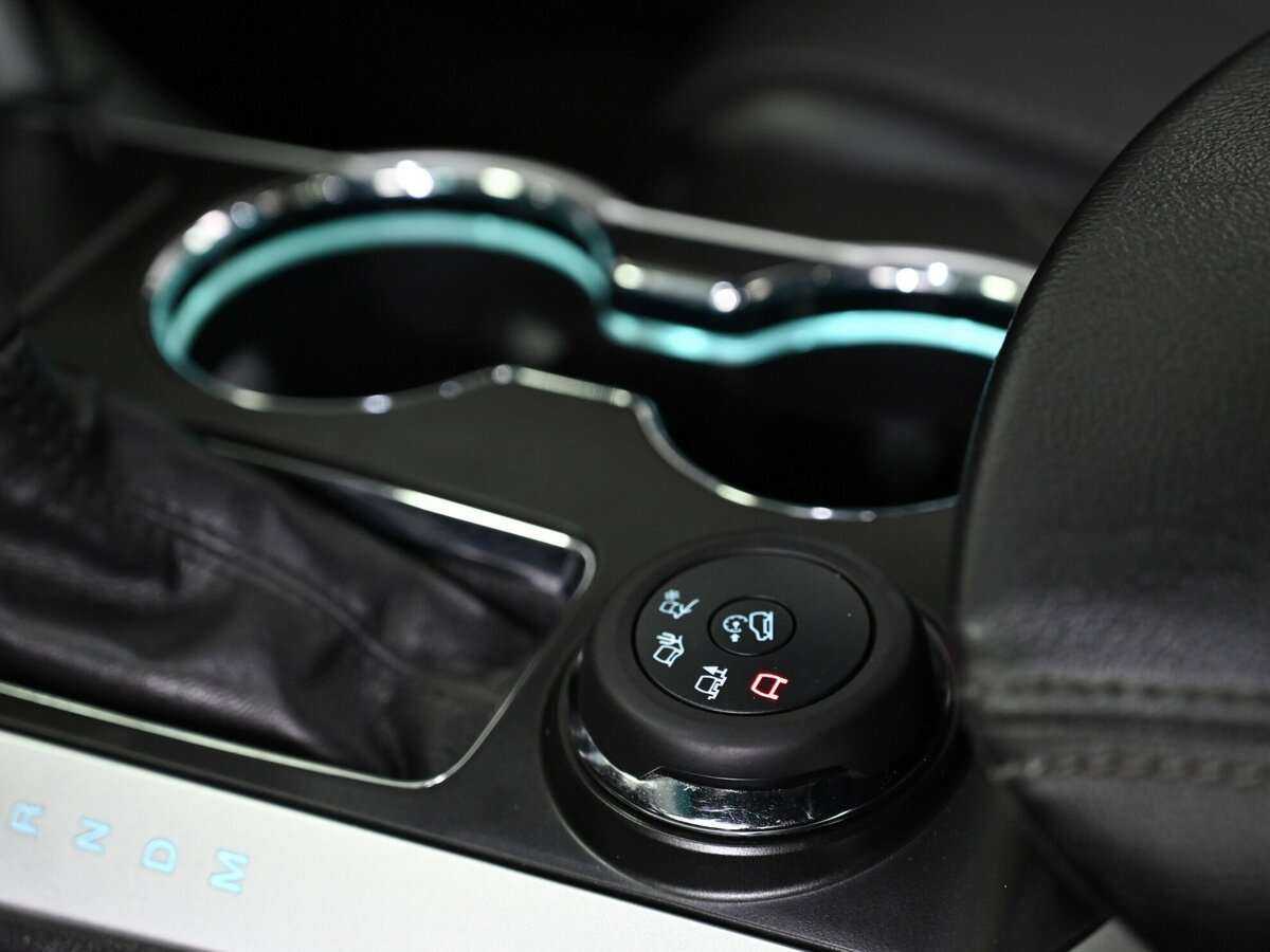 Купить Ford Explorer с пробегом. Фото: #13