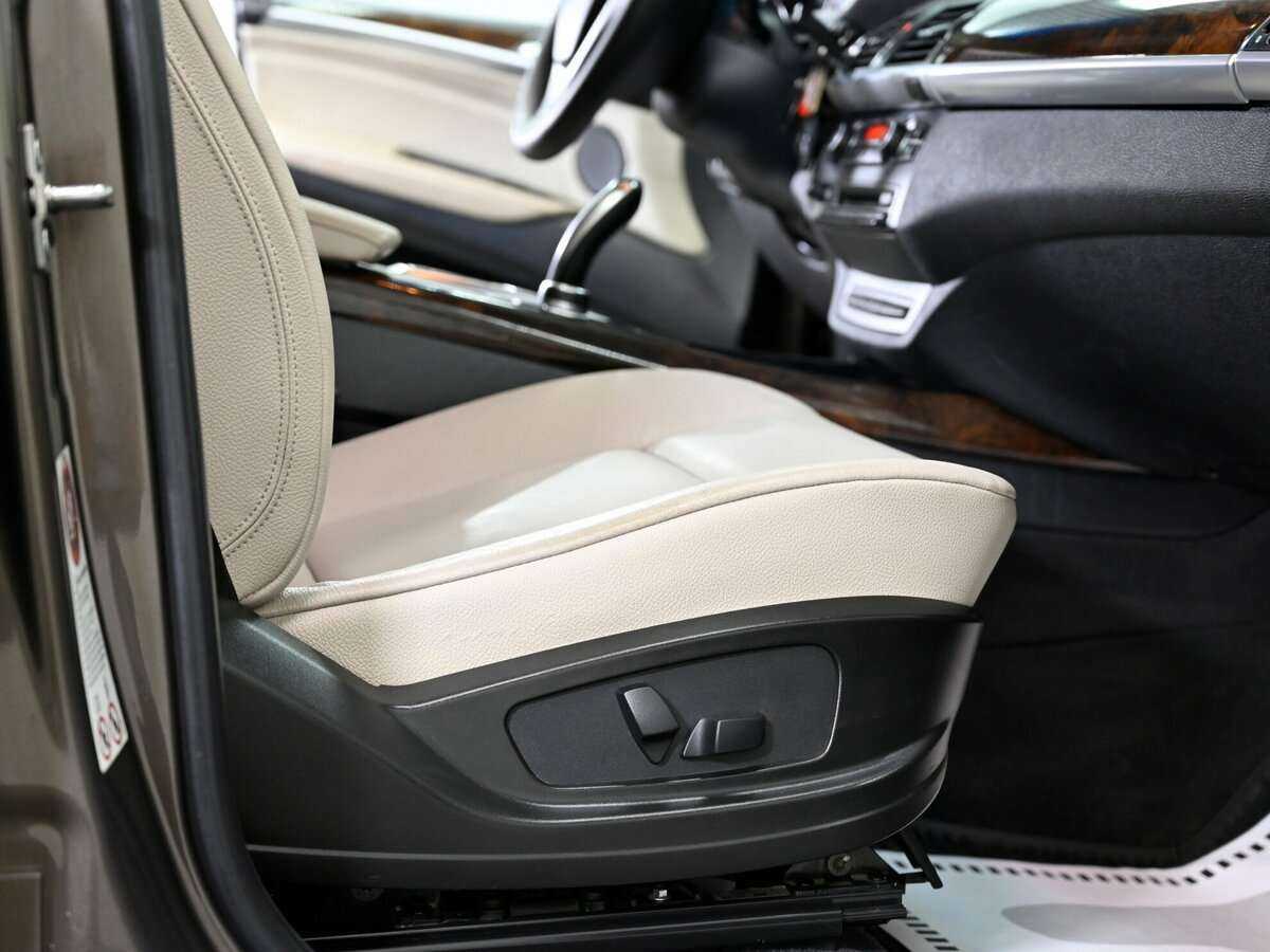 Купить BMW X5 с пробегом. Фото: #12