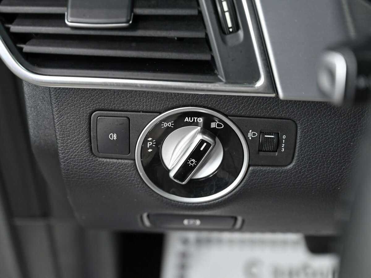 Купить Mercedes-Benz M-Класс с пробегом. Фото: #8