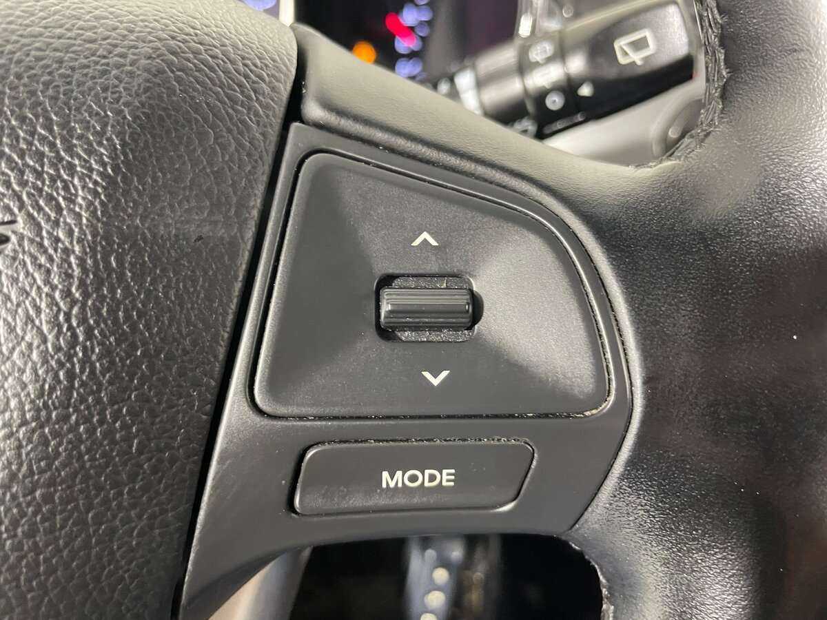 Купить Kia Rio с пробегом. Фото: #18