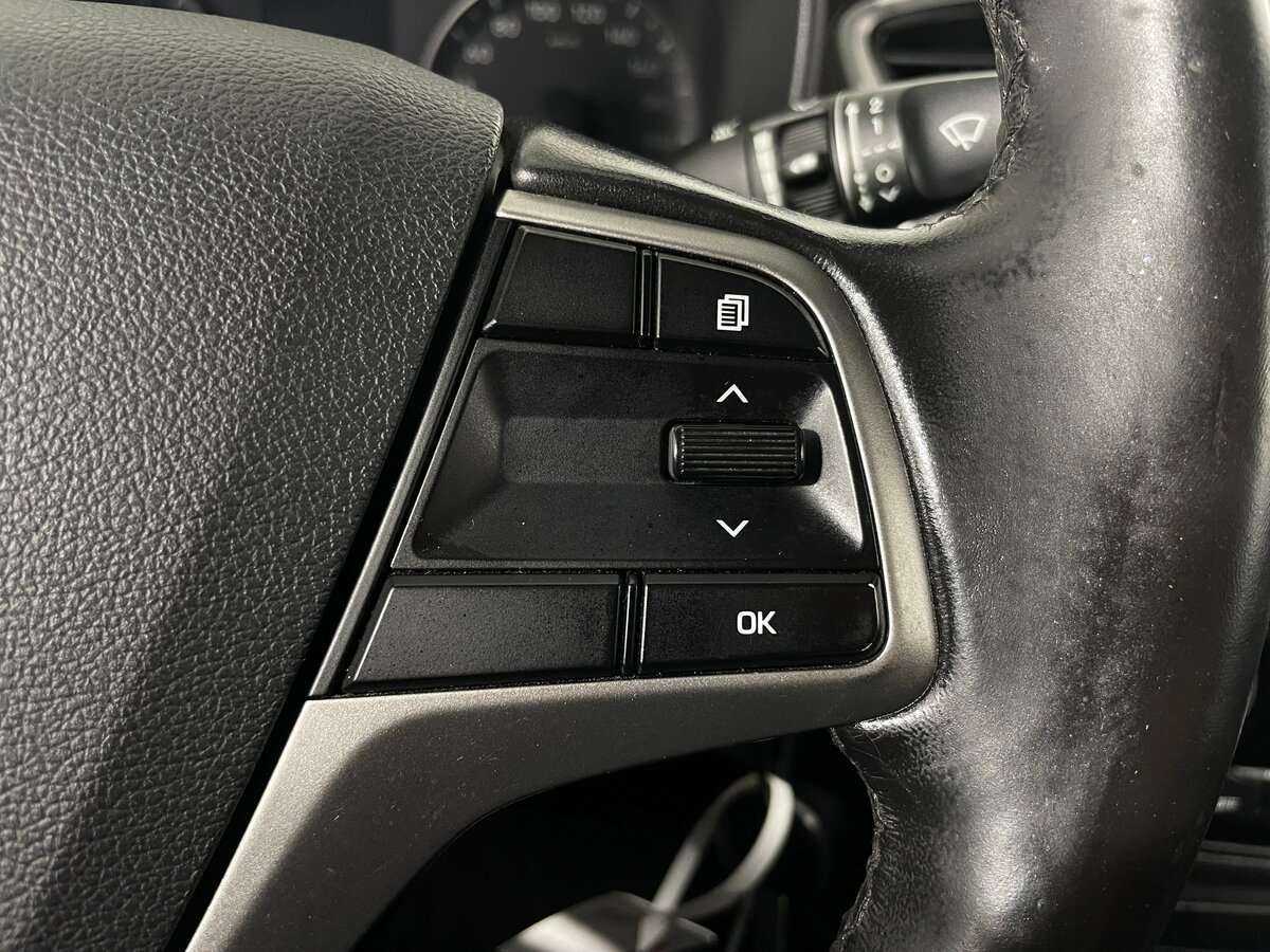 Купить Hyundai Solaris с пробегом. Фото: #16