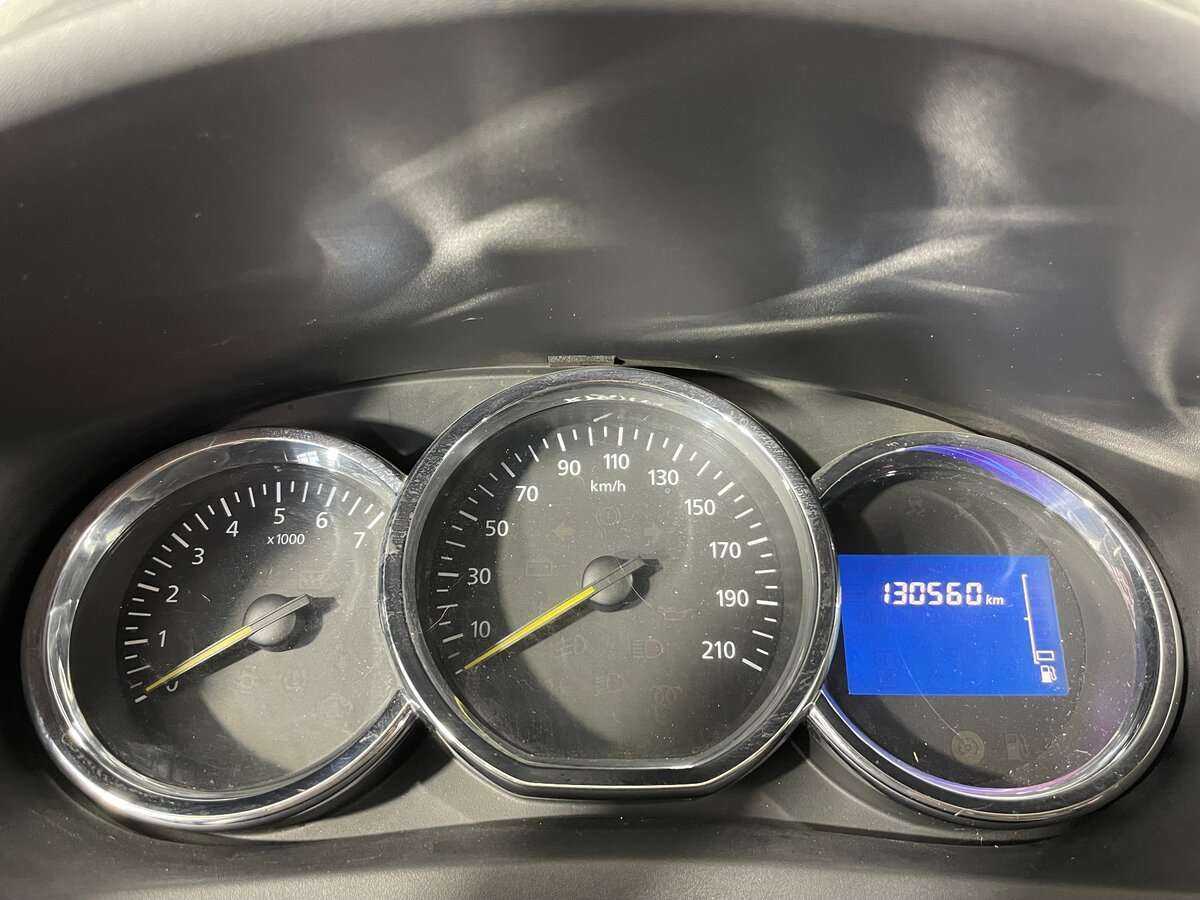 Купить Renault Logan с пробегом. Фото: #11