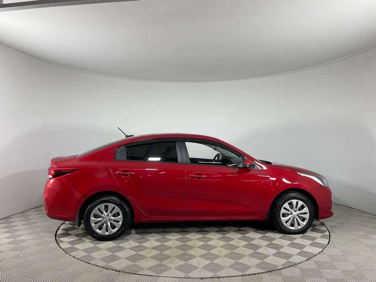 Купить Kia Rio с пробегом. Фото: #3