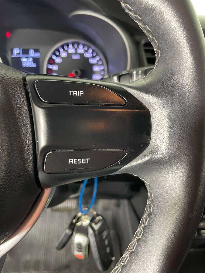 Купить Kia Rio с пробегом. Фото: #21