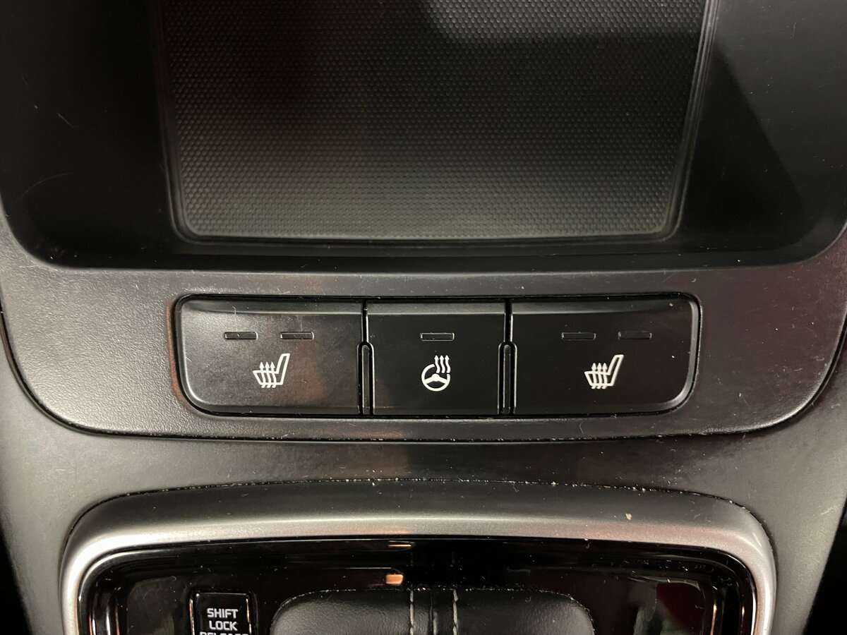 Купить Kia Rio с пробегом. Фото: #22