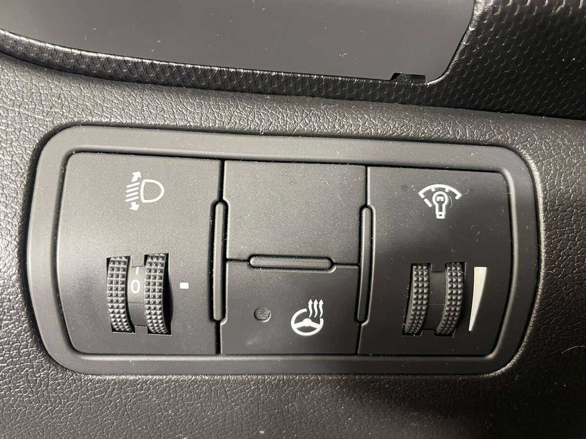 Купить Hyundai Solaris с пробегом. Фото: #12