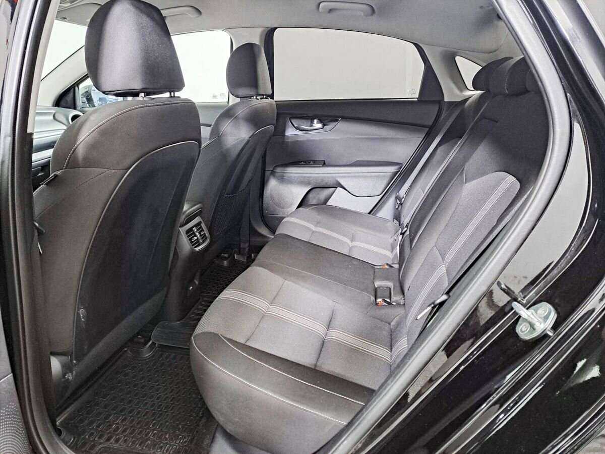 Купить Kia Cerato с пробегом. Фото: #9