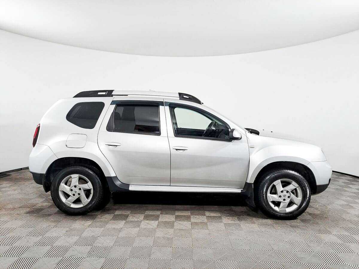 Купить Renault Duster с пробегом. Фото: #3