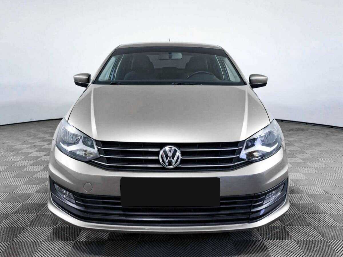 Купить Volkswagen Polo с пробегом. Фото: #1
