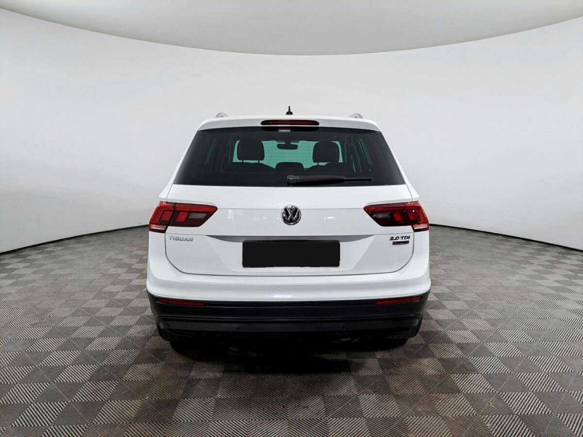 Купить Volkswagen Tiguan с пробегом. Фото: #5
