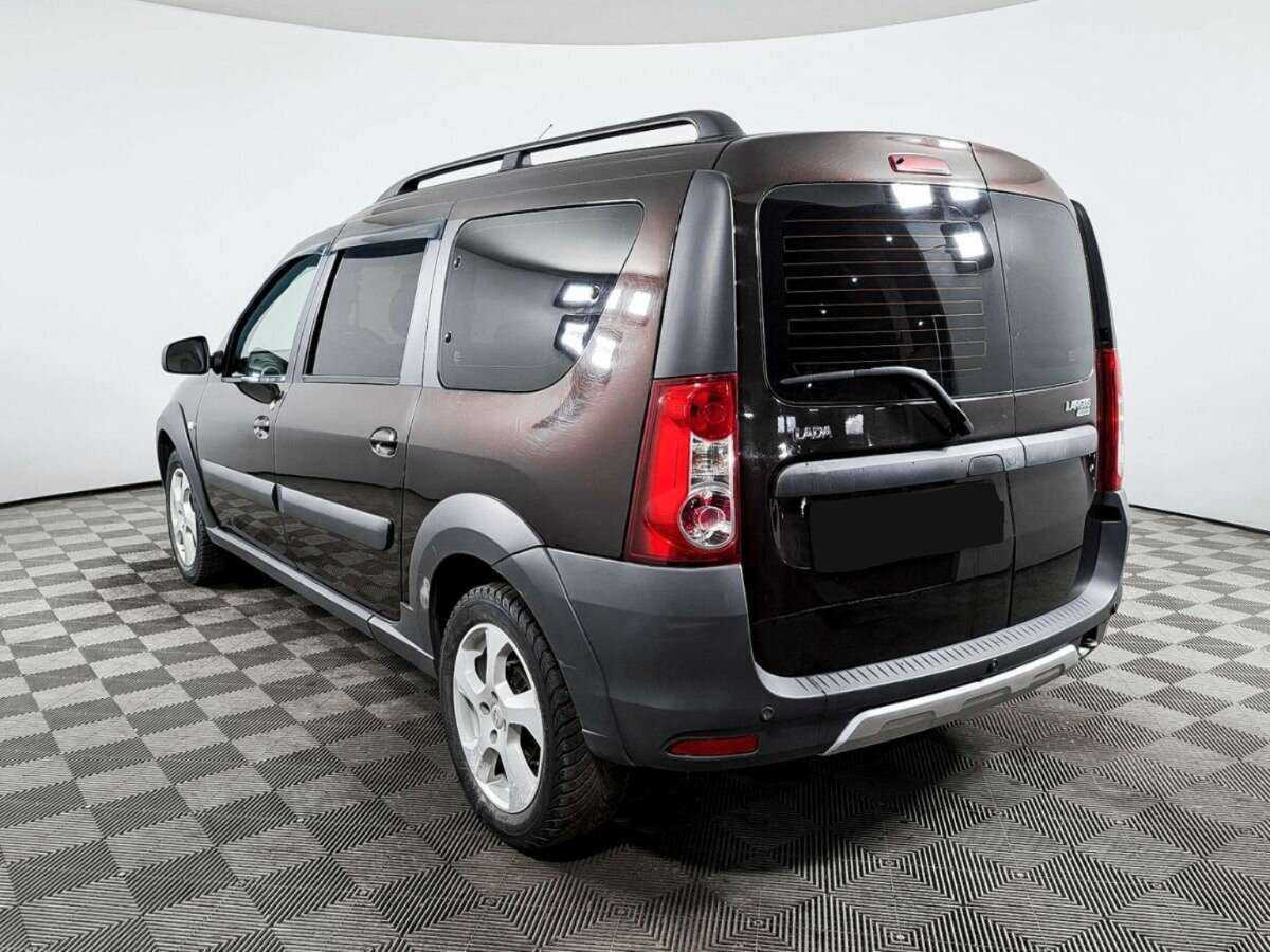 Купить Lada (ВАЗ) Largus с пробегом. Фото: #5