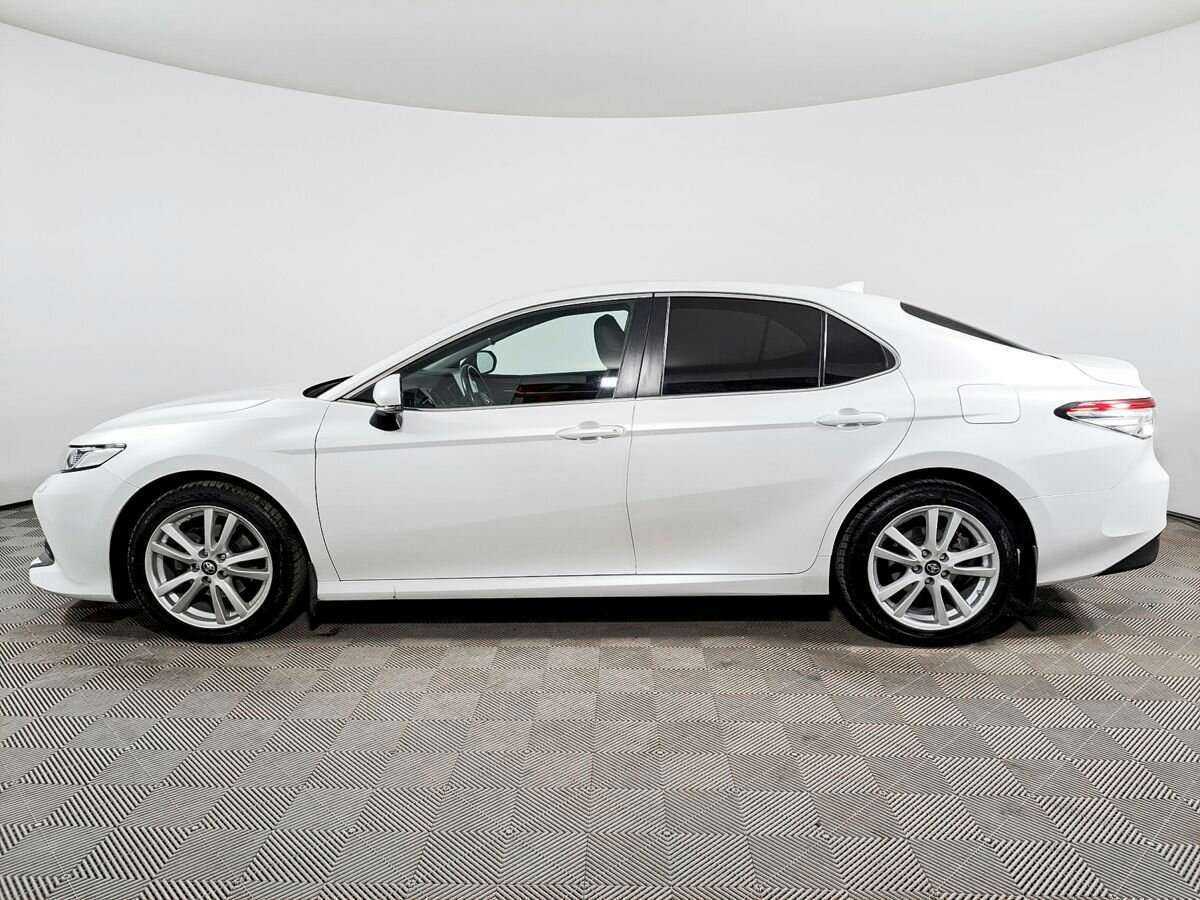 Купить Toyota Camry с пробегом. Фото: #7