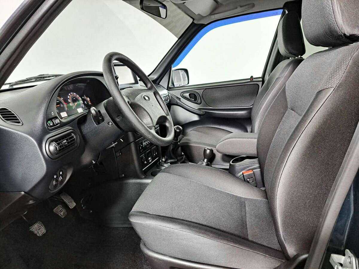 Купить Lada (ВАЗ) Niva с пробегом. Фото: #14