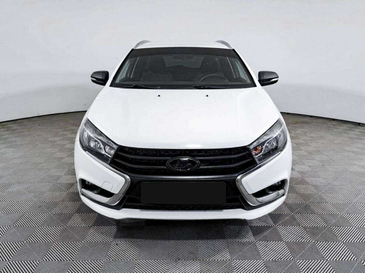 Купить Lada (ВАЗ) Vesta с пробегом. Фото: #1