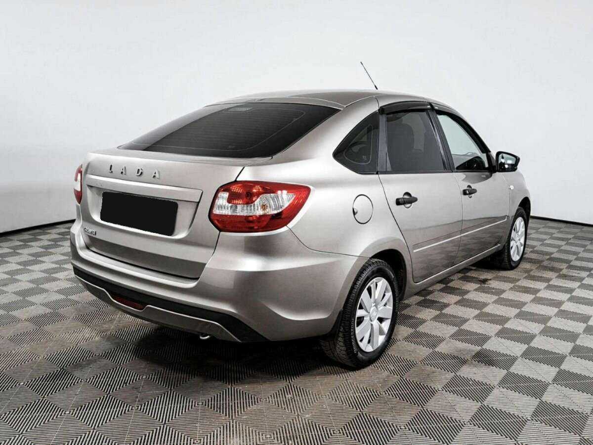 Купить Lada (ВАЗ) Granta с пробегом. Фото: #3