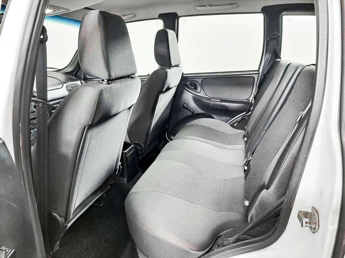 Купить Lada (ВАЗ) Niva с пробегом. Фото: #9