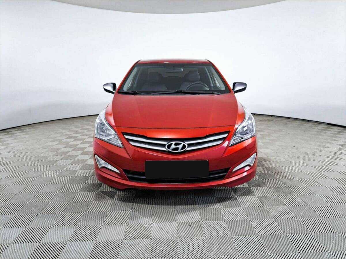 Купить Hyundai Solaris с пробегом. Фото: #1