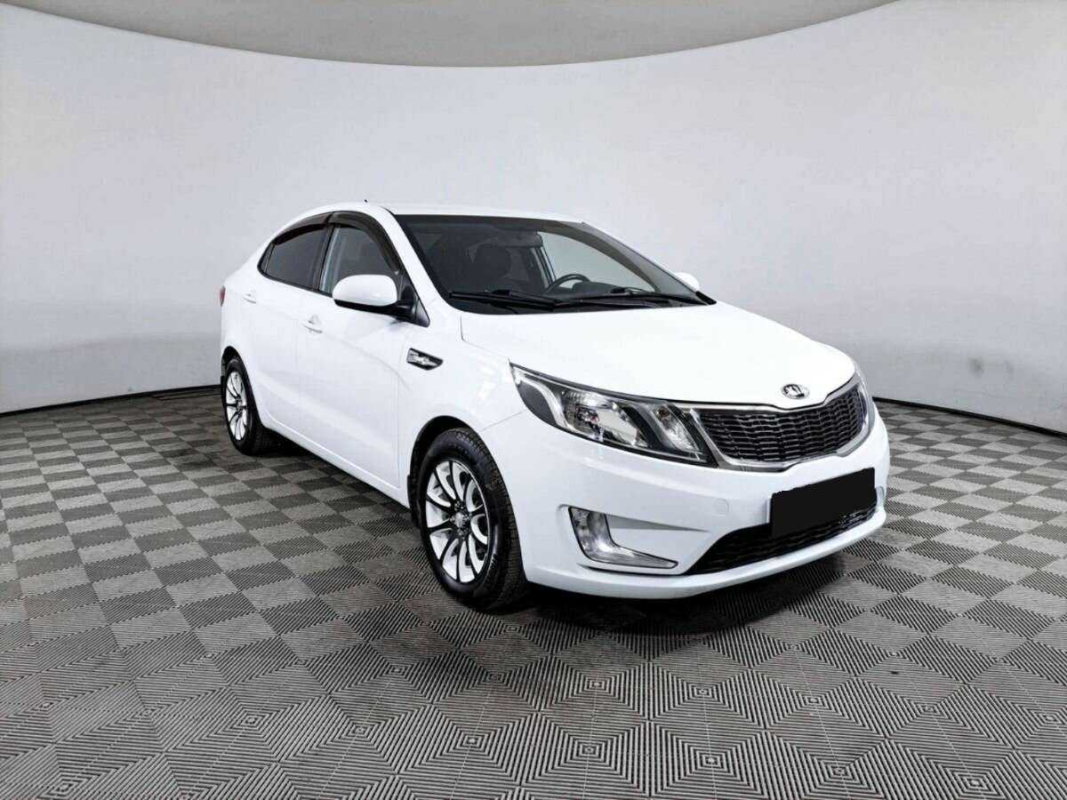 Купить Kia Rio с пробегом. Фото: #2