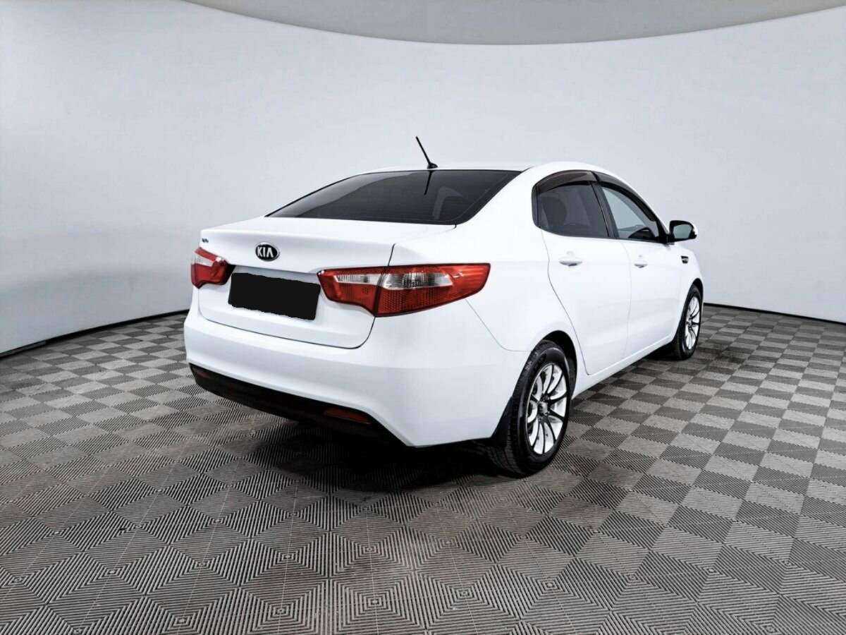 Купить Kia Rio с пробегом. Фото: #4
