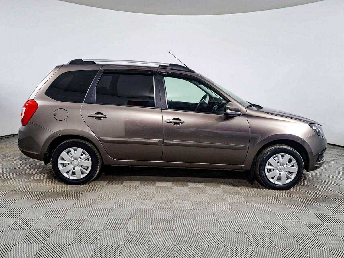 Купить Lada (ВАЗ) Granta с пробегом. Фото: #3