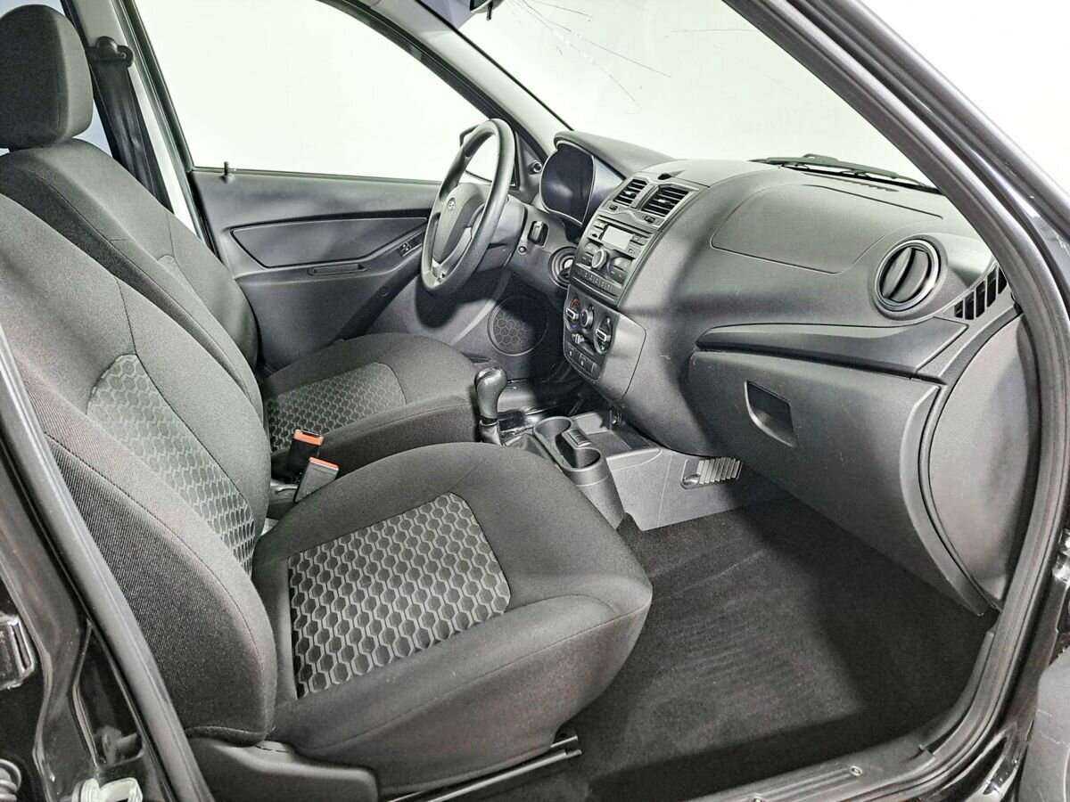 Купить Lada (ВАЗ) Granta с пробегом. Фото: #8