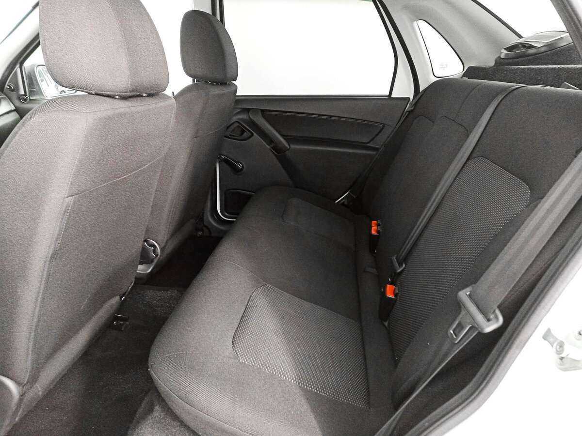 Купить Lada (ВАЗ) Granta с пробегом. Фото: #6