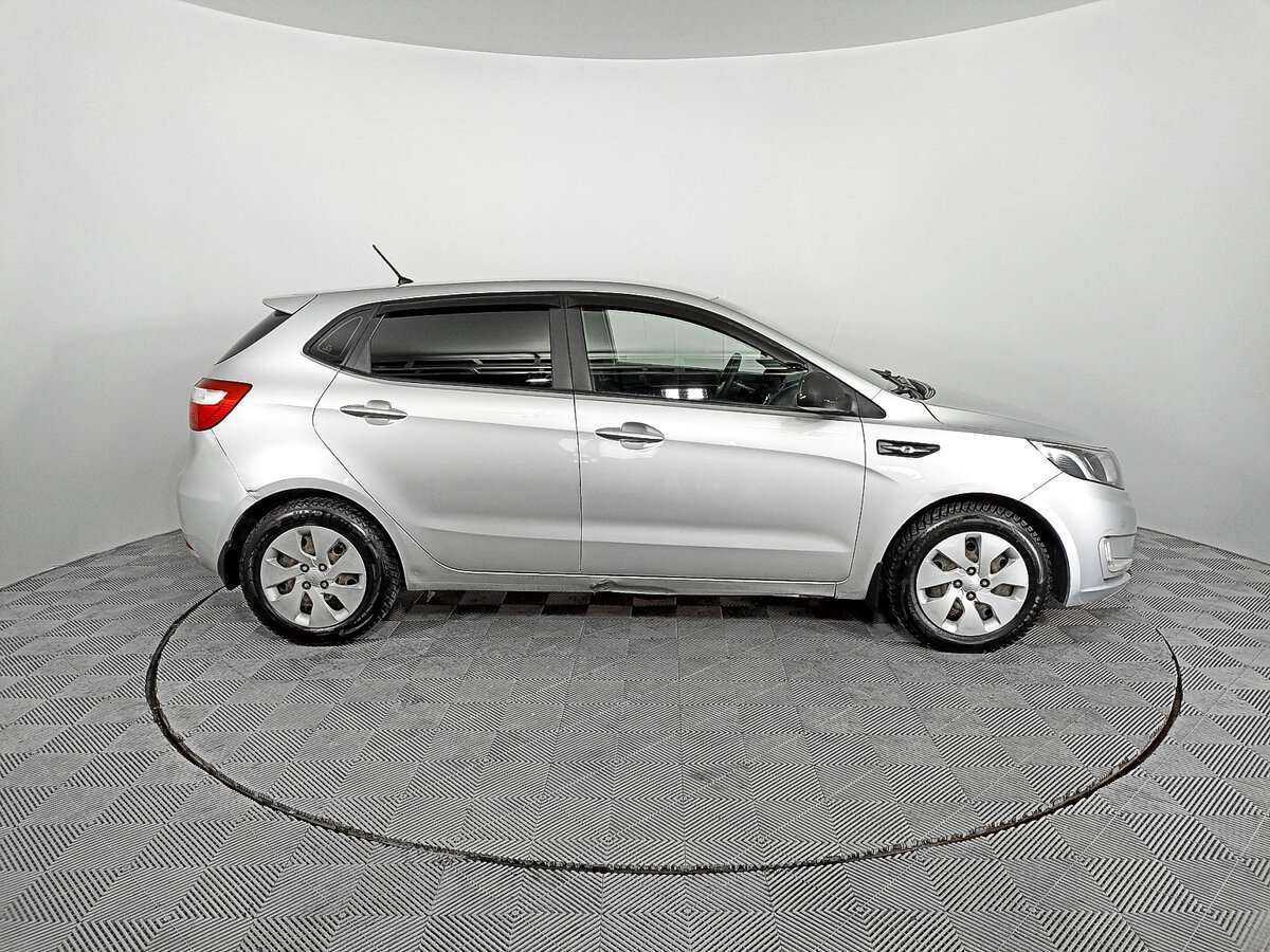 Купить Kia Rio с пробегом. Фото: #3