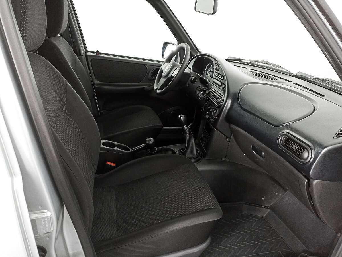 Купить Chevrolet Niva с пробегом. Фото: #8