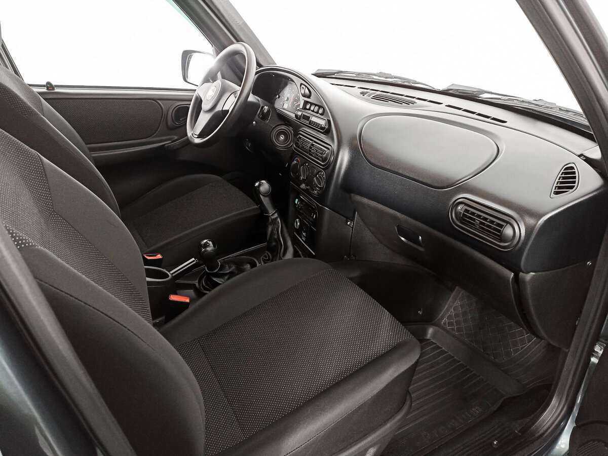 Купить Chevrolet Niva с пробегом. Фото: #8