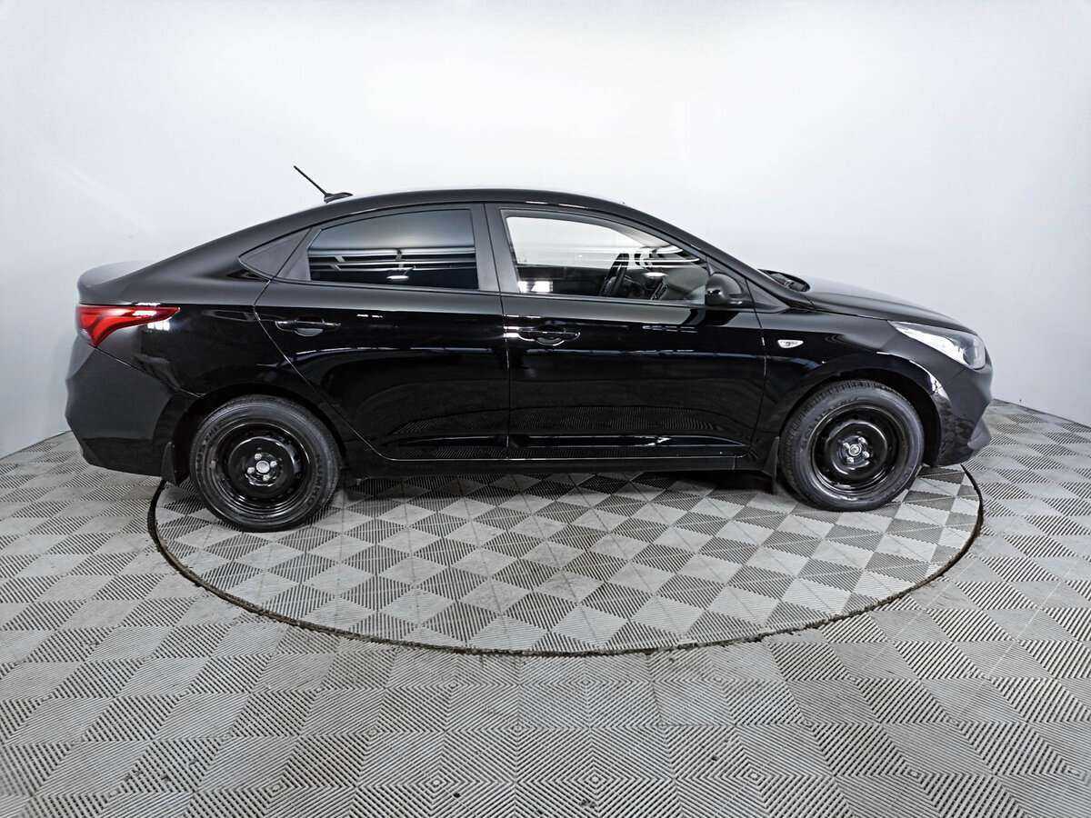 Купить Hyundai Solaris с пробегом. Фото: #3