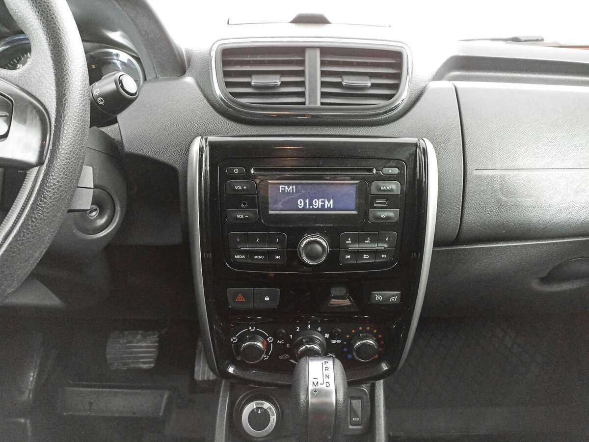 Купить Nissan Terrano с пробегом. Фото: #12