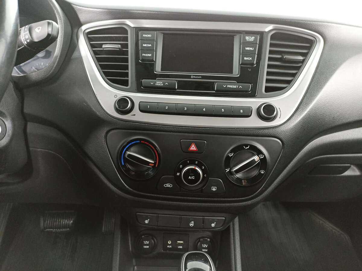 Купить Hyundai Solaris с пробегом. Фото: #12