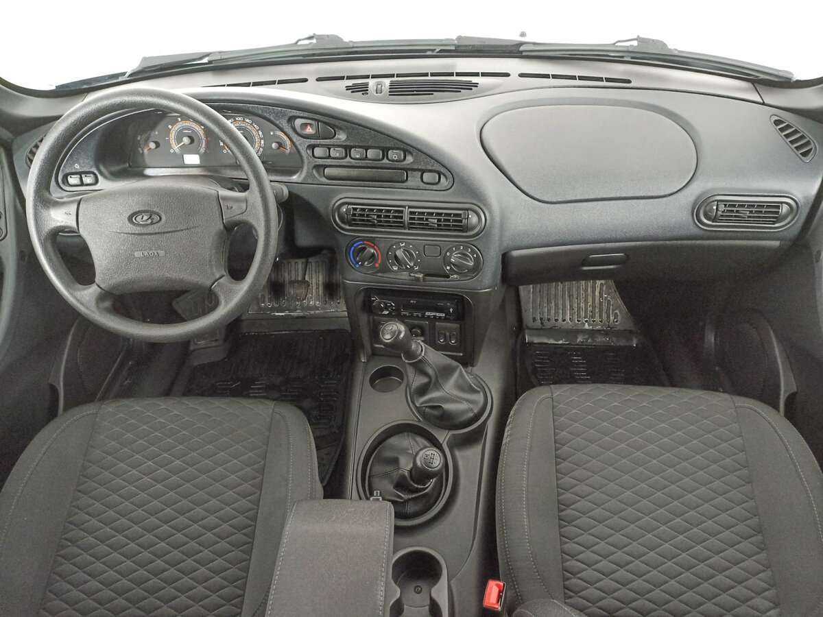 Купить Lada (ВАЗ) Niva с пробегом. Фото: #11